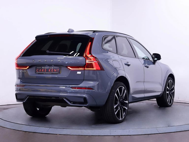 2021 Volvo XC60 R-Design Pro T8 AWD (390 hp) Auto ESTATE Petrol/Electric Hybrid Automatic