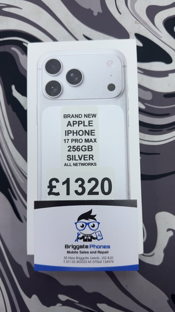 APPLE IPHONE 17 PRO MAX 256GB SILVER BRAND NEW SEALED 