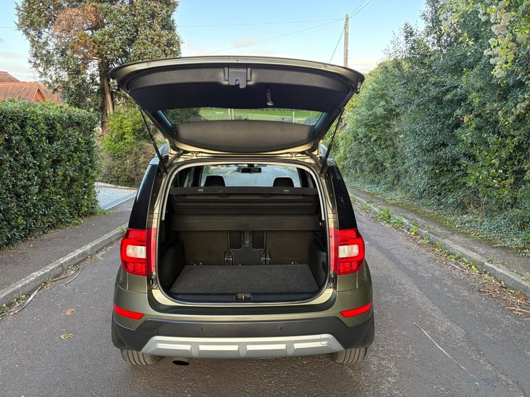 2013 Skoda Yeti 1.2 TSI Elegance Outdoor Euro 5 5dr HATCHBACK Petrol Manual