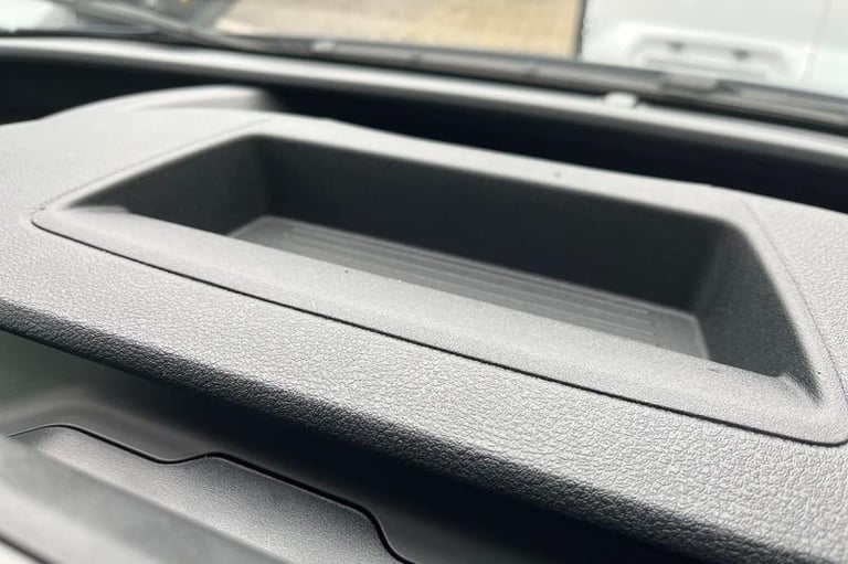 2025 Ford Transit 460 Leader L4 H3 ELWB High Roof 17 Seat Minibus RWD 2.0 EcoBlue 165ps, PRIV Min...