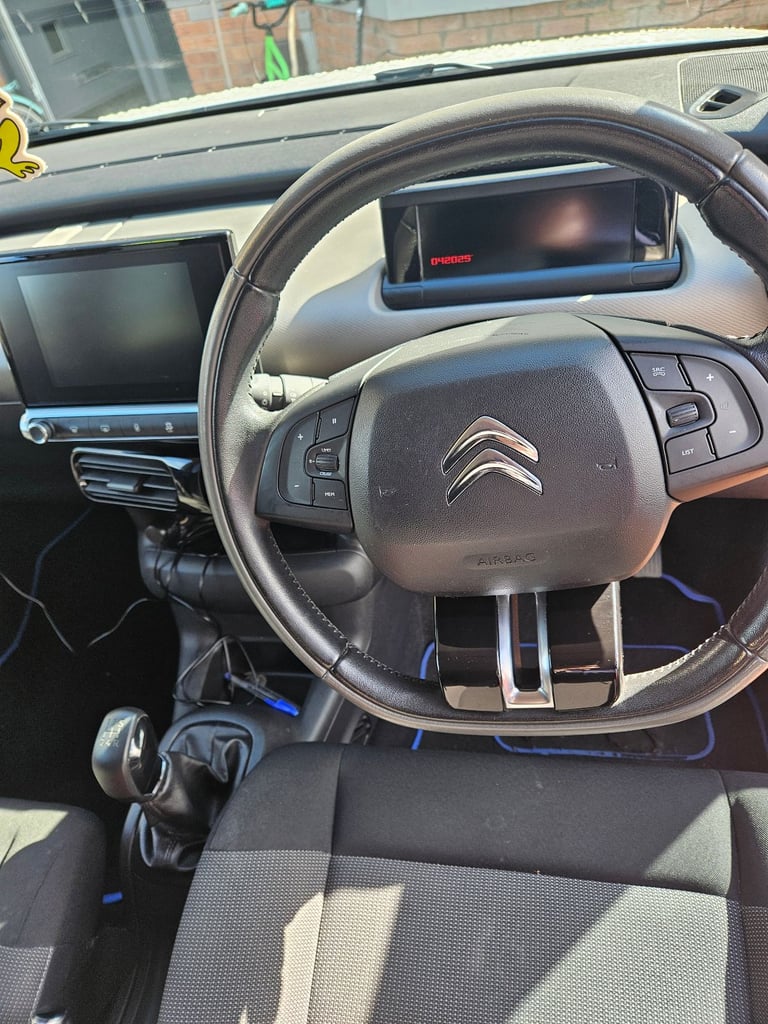 Citroen, C4 CACTUS, Hatchback, 2015, Manual, 1560 (cc), 5 doors