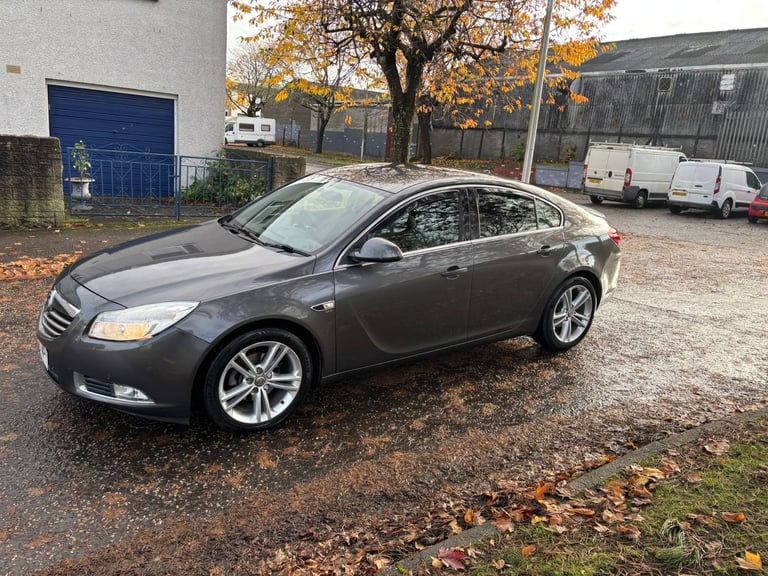 Vauxhall, INSIGNIA, Hatchback, 2010, Manual, 1956 (cc), 5 doors