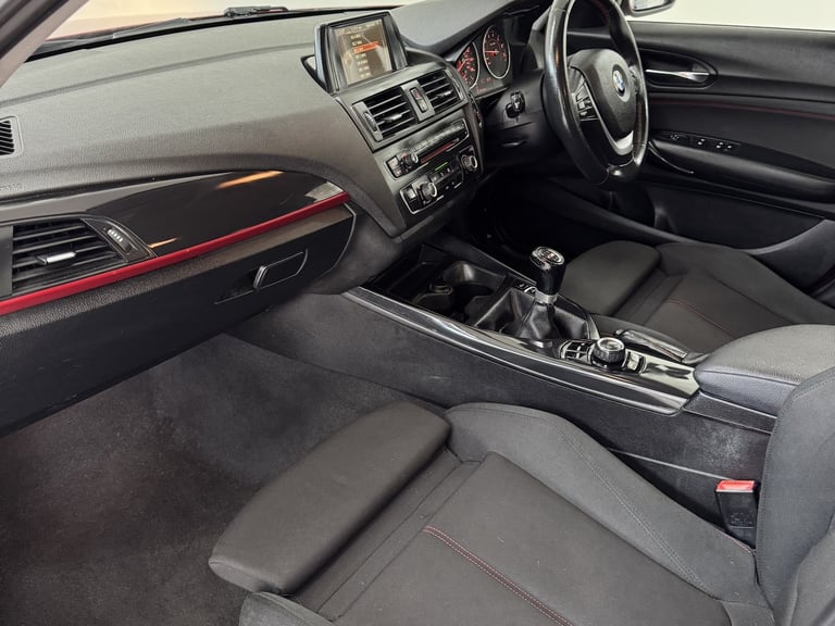 BMW 1 SERIES 1.6 116i Sport 5-door Red Manual Petrol 2015