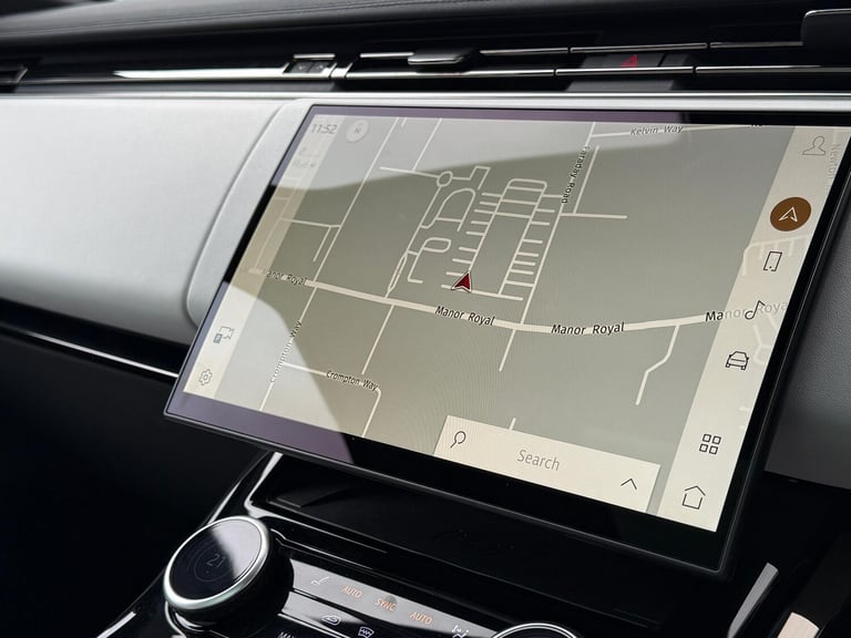 2023 Land Rover Range Rover Sport 3.0 D300 MHEV Dynamic SE SUV 5dr Diesel Auto 4WD Euro 6 (s/s) (...