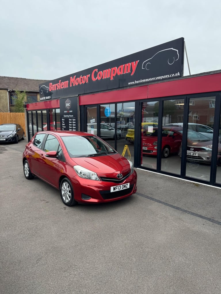 image for 2013 Toyota Yaris 1.33 Dual VVT-i TR Euro 5 5dr HATCHBACK Petrol Manual