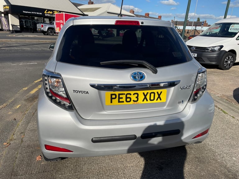 2013 Toyota Yaris DEPOSIT NOW TAKEN  HATCHBACK Petrol/Electric Hybrid Automatic