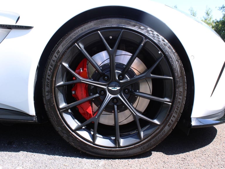 2024 Aston Martin Vantage 4.0 V8 Coupe 2dr Petrol Auto Euro 6 (665 ps) HATCHBACK Petrol Automatic