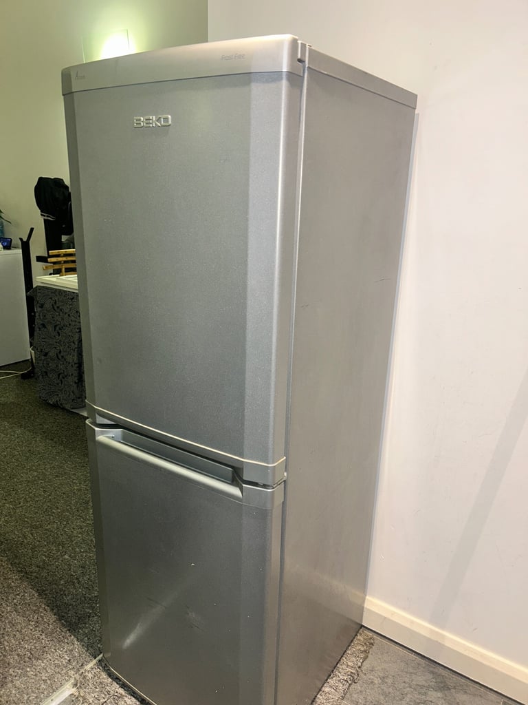 Kitchen fridge 