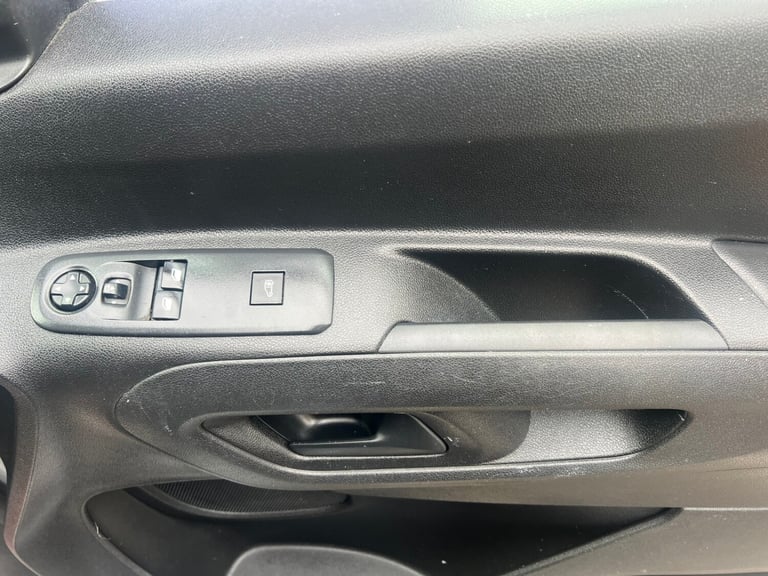 2020 Vauxhall Combo 2300 1.5 Turbo D 100ps H1 Edition Van PANEL VAN Diesel Manual