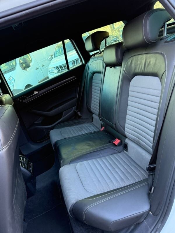 2015 Volkswagen Passat 2.0 TDI BlueMotion Tech R-Line 5dr, Euro 6 , No VAT ESTATE Diesel Manual
