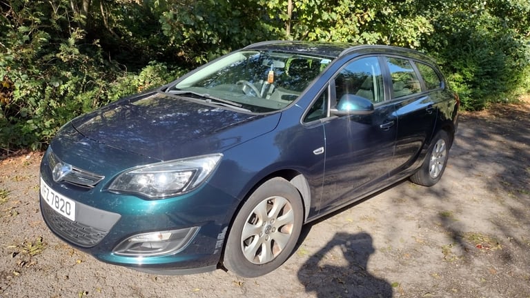 2015 Vauxhall ASTRA diesel Estate 1.6 Cdti eco flex 