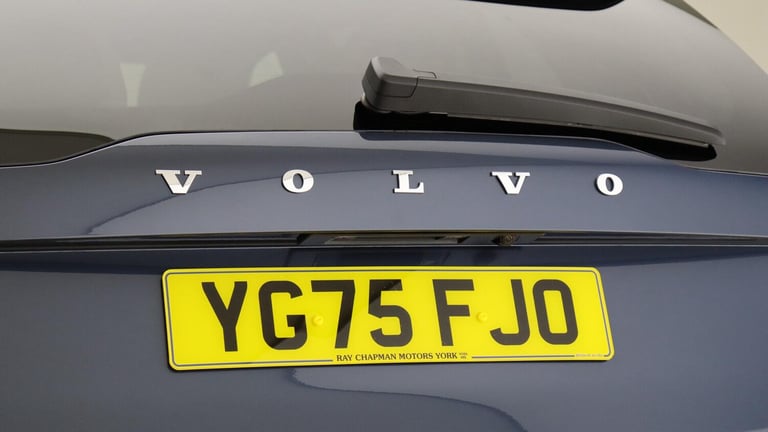 2025 Volvo XC90 2.0 B5P Plus Dark 5dr AWD Geartronic ESTATE PETROL Automatic