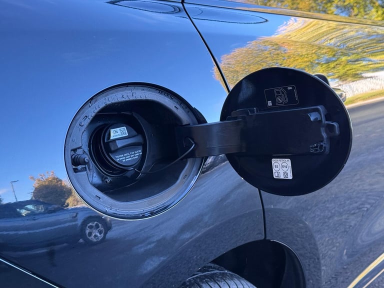 2022 Jaguar F-Pace 2.0 P250i R-Dynamic Black SUV 5dr Petrol Auto AWD Euro 6 (s/s) (250 ps) ESTATE...