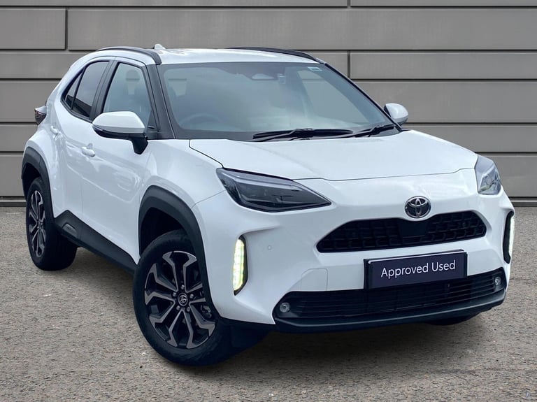 image for 2025 Toyota Yaris 1.5 Hybrid Design 5dr CVT Estate Hybrid Automatic
