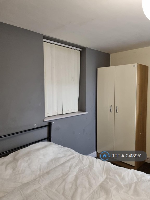 1 bedroom in Balby Road, Doncaster, DN4 (#2413951)