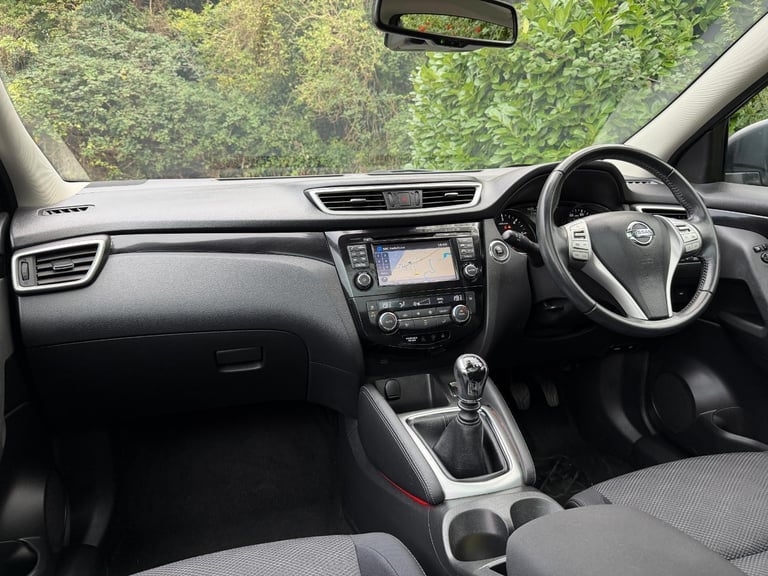 Nissan Qashqai 1.5 dCi N-Connecta Euro 6 5dr DIESEL MANUAL 2017/17
