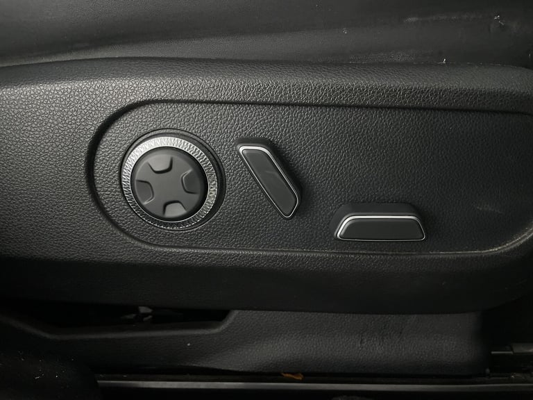 2022 Genesis GV60 168kW Premium 77.4kWh 5dr Auto MPV ELECTRIC Automatic