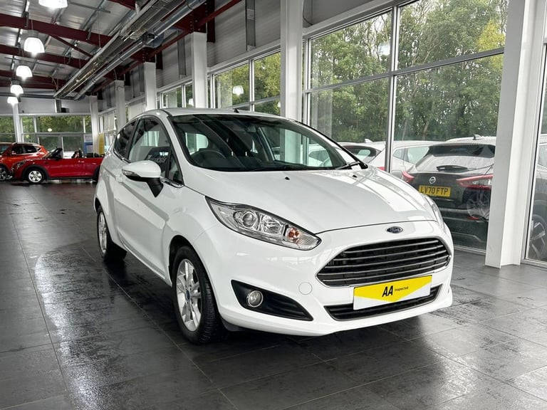 2016 Ford Fiesta 1.0T EcoBoost Zetec Hatchback 3dr Petrol Manual Euro 6 (s/s) (100 ps) 2 FOR Hatc...