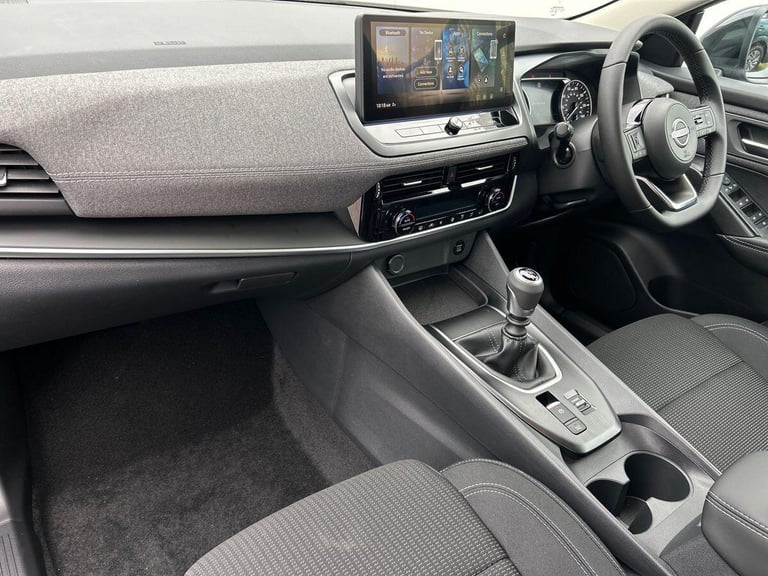 2025 Nissan Qashqai 1.3 DiG-T MH Acenta Premium 5dr HATCHBACK PETROL Manual