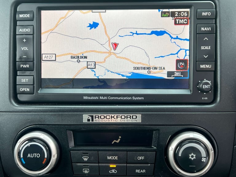 2010 Mitsubishi Shogun 3.2 DI-DC [197] Diamond 5dr Auto ESTATE DIESEL Automatic