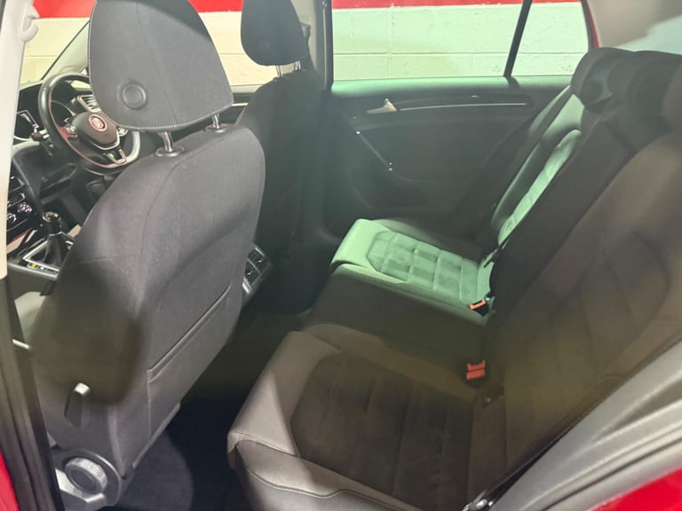 2017 Volkswagen Golf 1.6 TDI BlueMotion Tech GT Euro 6 (s/s) 5dr HATCHBACK Diesel Manual