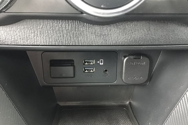 2024 Mazda Mazda2 102329 Hatchback Petrol Automatic