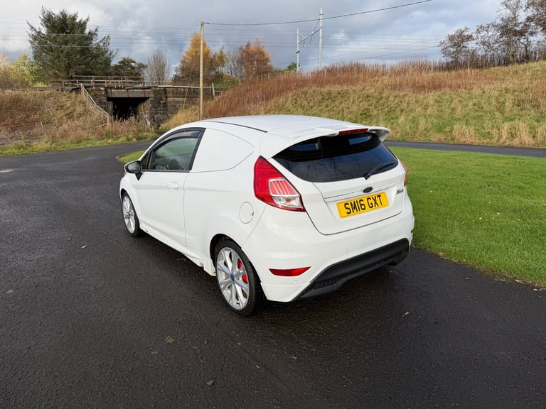 2016 Ford Fiesta 1.5 TDCi Sport Van CAR DERIVED VAN Diesel Manual