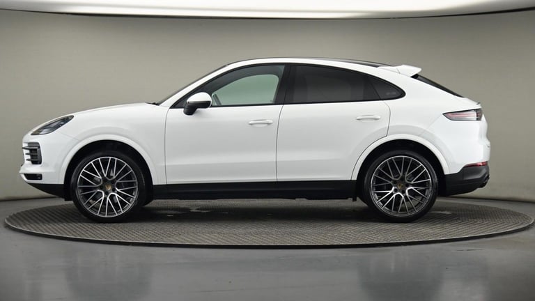 2022 Porsche Cayenne 3.0T V6 Platinum Edition TiptronicS 4WD Euro 6 (s/s) 5dr Coupe Petrol Automatic