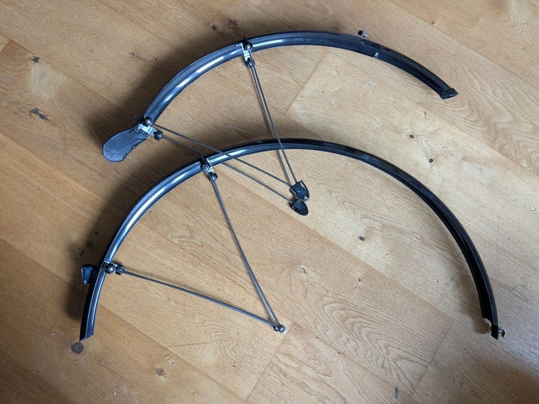 image for SKS Mudguards pair black 700C size very good condition 
