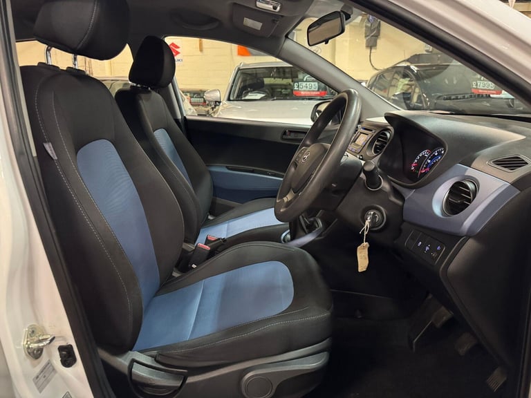 2014 Hyundai i10 1.0 SE Euro 5 5dr HATCHBACK Petrol Manual