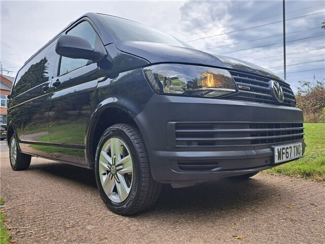 2017 Volkswagen Transporter 2.0 BiTDI BMT 204 Startline Window Van 4MOTION Window Van Diesel Manual