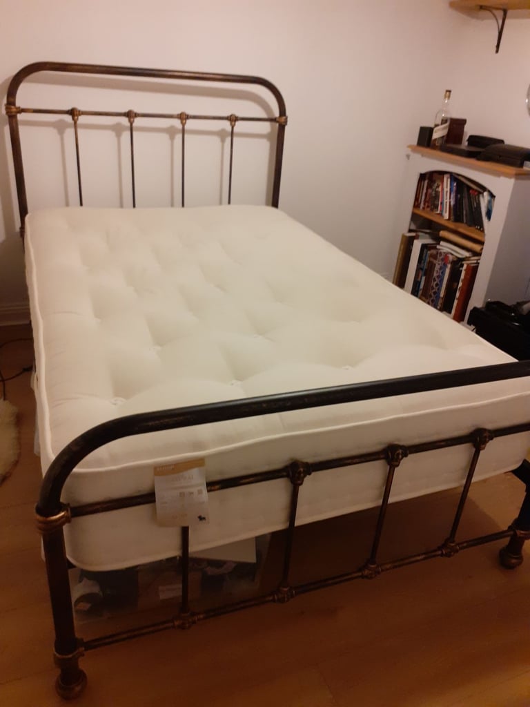 Small Double Metal Bed