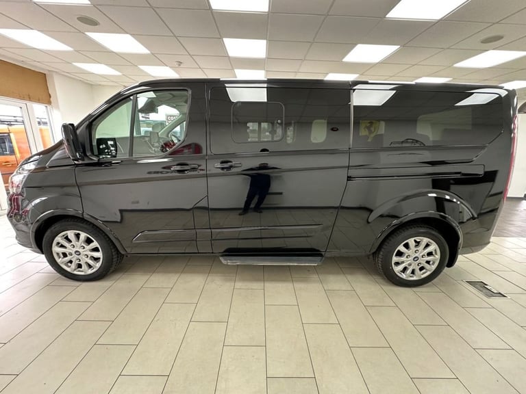 2020 Ford Tourneo Custom 2.0 EcoBlue 130ps L/R 8 Seater Titanium Auto MPV DIESEL Automatic
