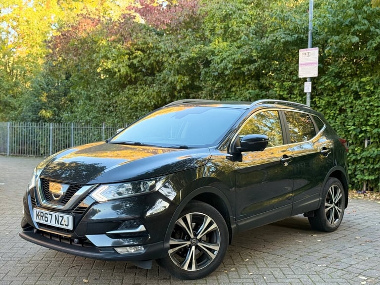 2017 Nissan Qashqai 1.2 DiG-T N-Connecta 5dr HATCHBACK Petrol Manual