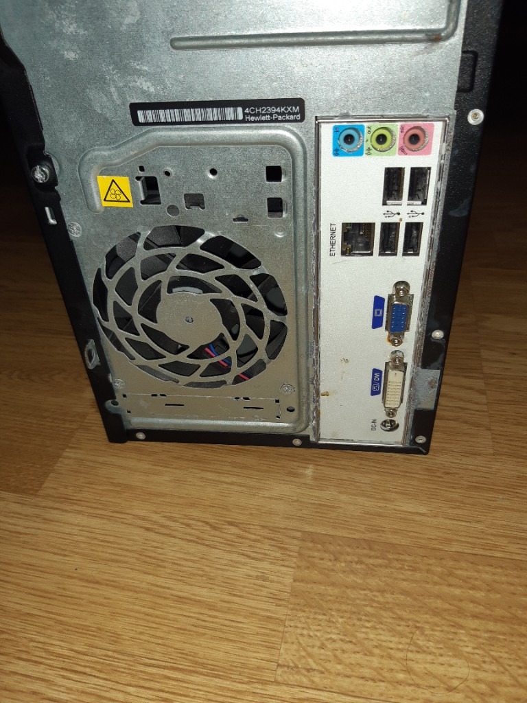 HP Compaq Desktop PC - AMD 1.4GHz CPU, 4GB RAM, 500GB SATA HDD, DVD