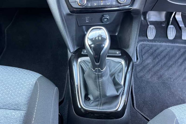 2023 Vauxhall Corsa 1.2i (75 PS) Design 5 Door Petrol Hatchback Hatchback Petrol Manual