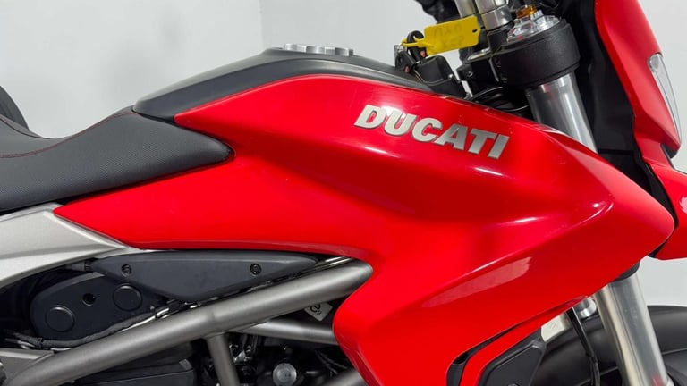 Ducati Hyperstrada 2013 12K SUPER NAKED SUPERMOTO WARRANTY MOT SERVICED 821CC