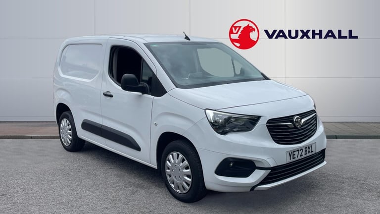 2022 Vauxhall Combo 2300 1.5 Turbo D 100ps H1 Sportive Van PANEL VAN DIESEL Manual