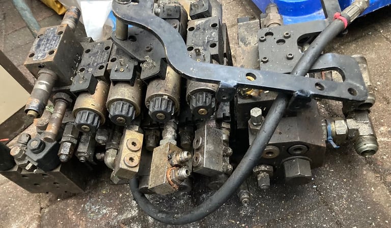 hydraulic valve block - untested