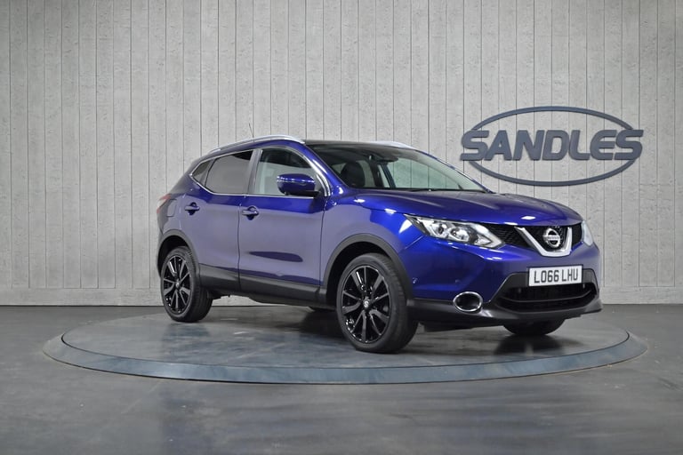 image for 2016 Nissan Qashqai 1.2 DIG-T Tekna XTRON 2WD Euro 6 (s/s) 5dr HATCHBACK Petrol Automatic