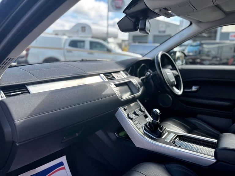 2016 Land Rover Range Rover Evoque 2.0 ED4 SE TECH 5d 148 BHP Estate Diesel Manual