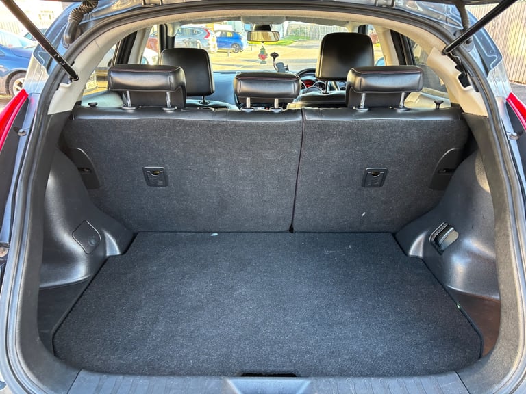 Nissan, JUKE, Hatchback, 2012, Manual, 1461 (cc), 5 doors