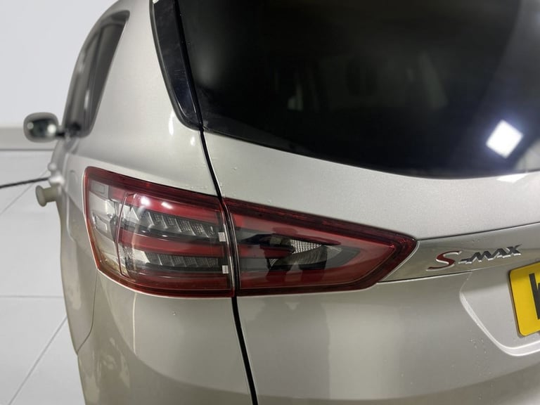 2023 Ford S-Max 2.5h Duratec Titanium MPV 5dr Petrol Hybrid CVT Euro 6 (s/s) (190 ps) MPV PETROL/...