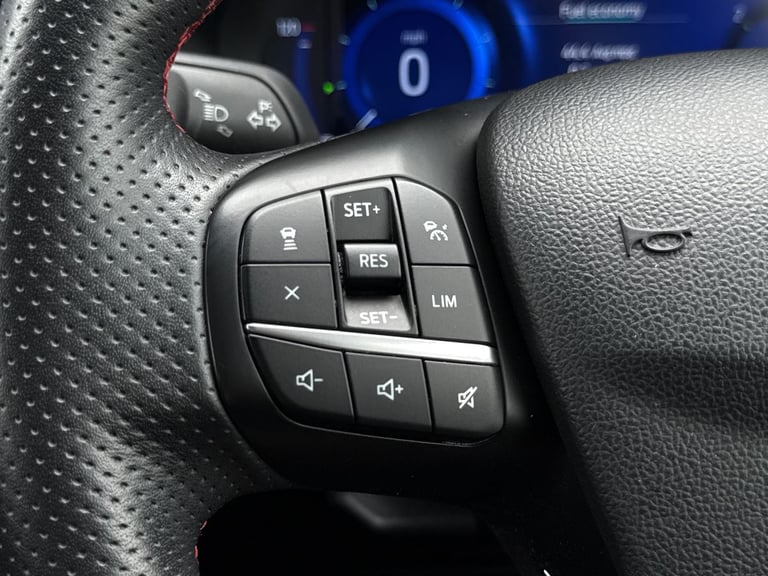 2020 Ford Kuga 2.0 EcoBlue mHEV ST-Line 5dr SUV DIESEL Manual