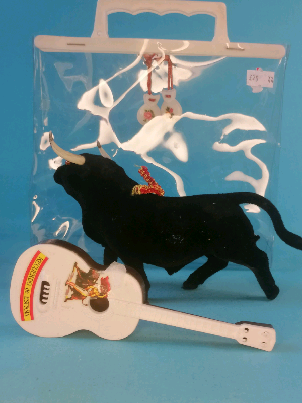 Vintage Bull figurine, Paper mache figurine, Vintage decor figurine. 