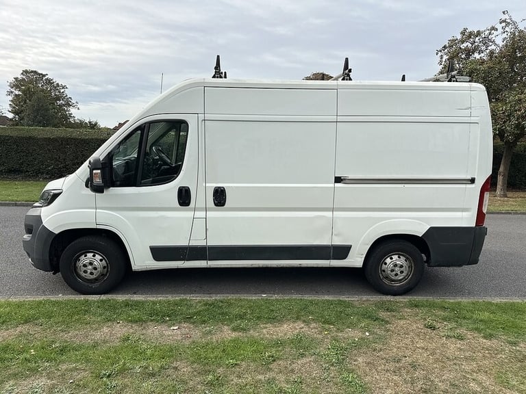 2018 Peugeot Boxer BlueHDi 335 Panel Van Diesel Manual