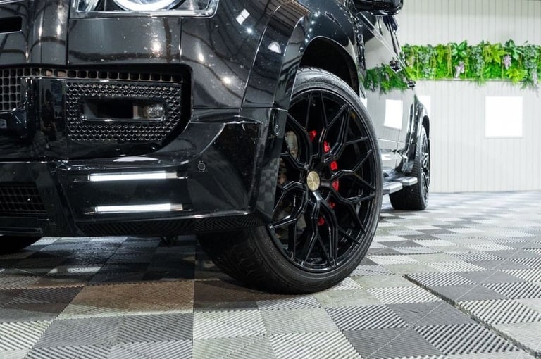 2023 Land Rover Defender 3.0 D300 MHEV X-Dynamic HSE SUV 5dr Diesel Auto 4WD Euro 6 (s/s) (300 ps...