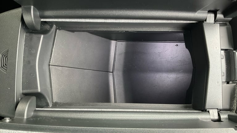 2025 Peugeot 3008 1.2 Hybrid 136 Allure 5dr e-DSC6 Petrol Estate Estate Petrol Automatic