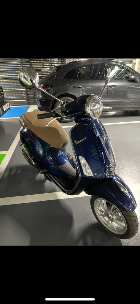 Piaggio, VESPA, 2023, 49 (cc)