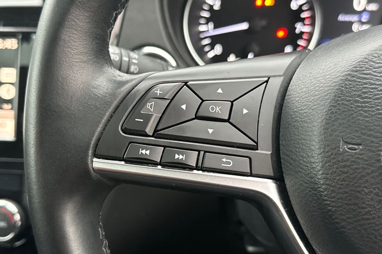 2020 Nissan Qashqai 1.3 DiG-T Tekna 5dr Hatchback Petrol Manual